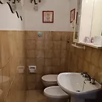 Casa Di Renzo E Lucia Διαμέρισμα